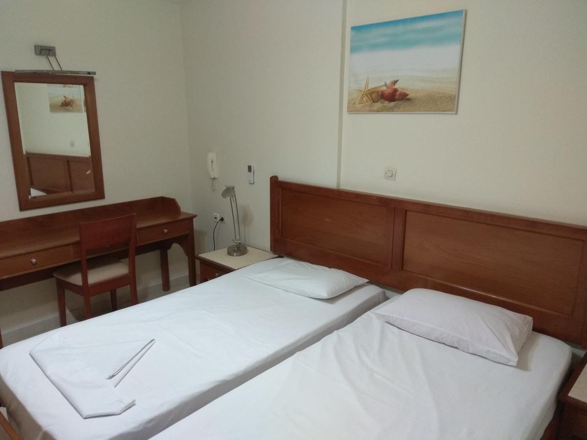 Captain Yiannis Studios & Apartments Kos Bagian luar foto